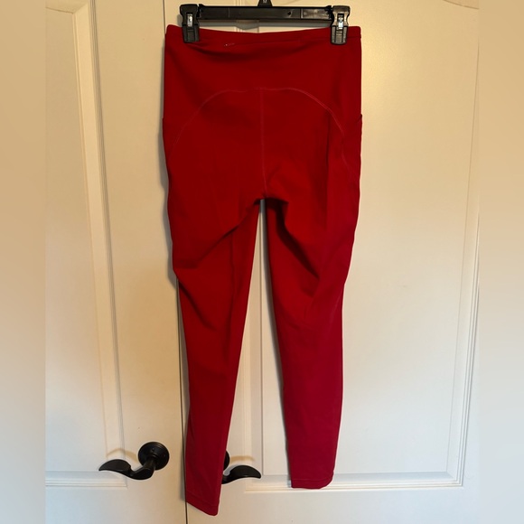 Lululemon Fast and Free High-Rise Tight 28" w/ Pockets - Picture 2 of 6